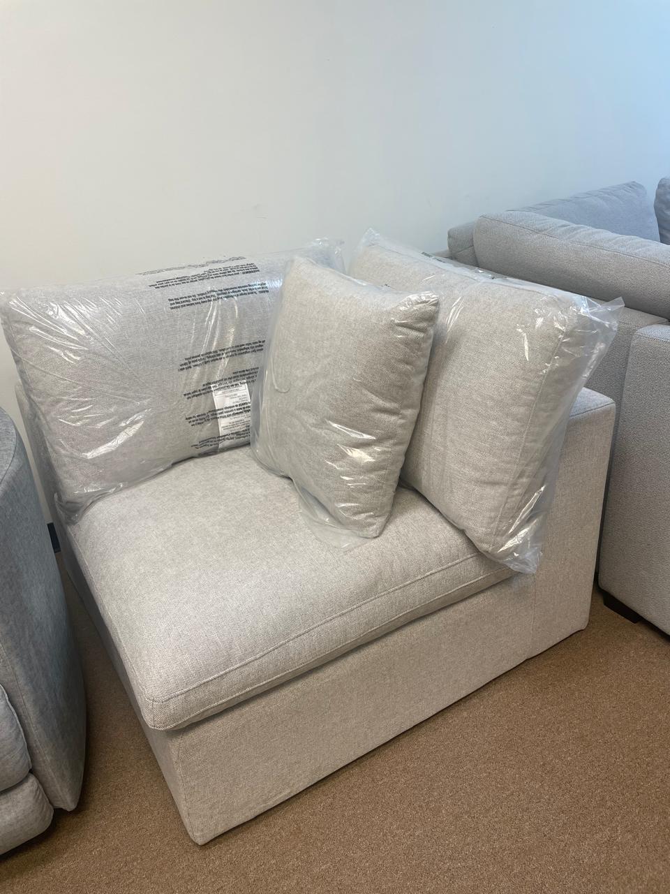 Thomasville Lowell Corner Chair