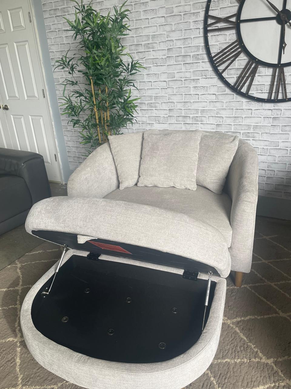 Thomasville Dillard Accent Chair with Storage Ottoman