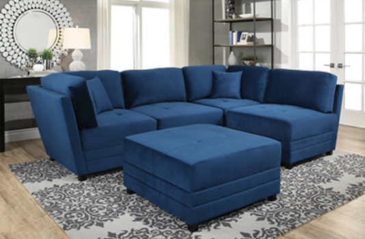 Leyla sectional