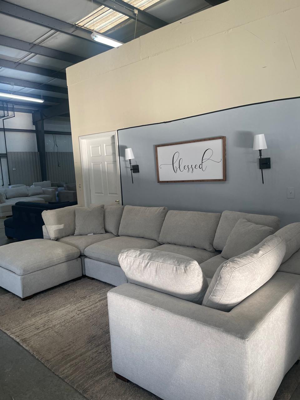 Thomasville Lowell 6-piece Modular Sectional