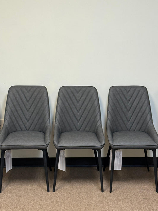 Leyra chair